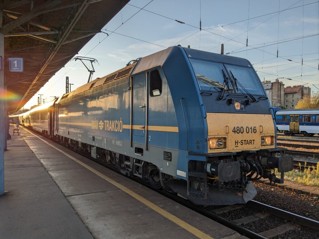 Nachtzug "Ister" vor der Abfahrt in Budapest Keleti